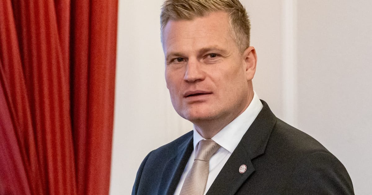 La Tchéquie va réduire son aide militaire à l'Ukraine, selon le prochain ministre des Affaires étrangères