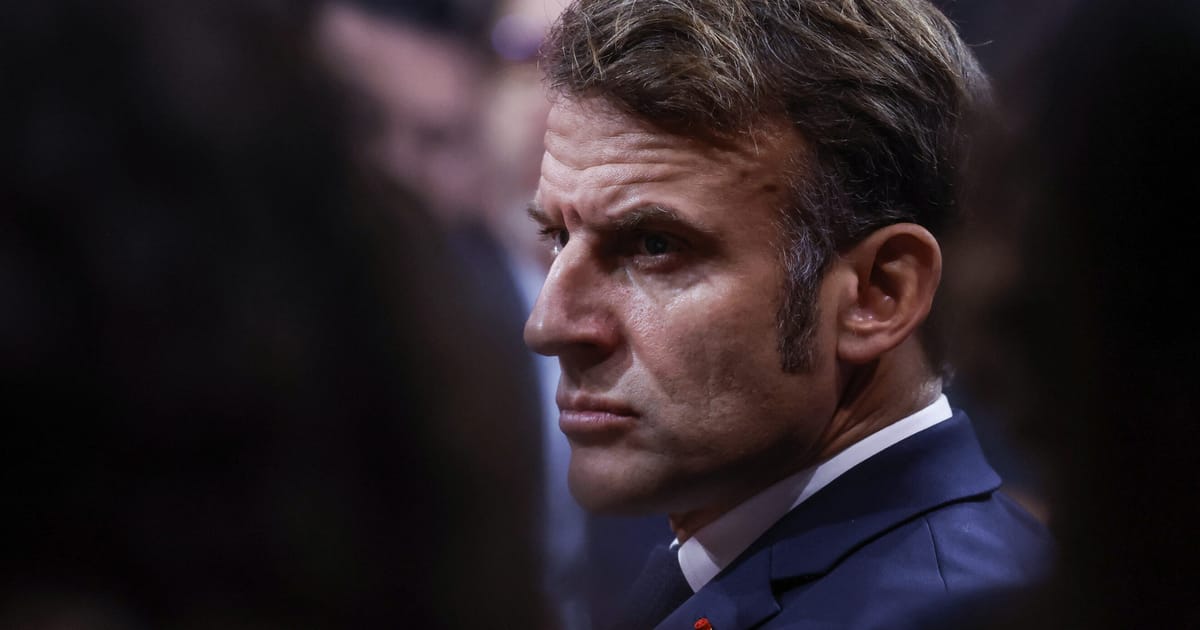 Le Parlement français vote la suspension de la réforme controversée des retraites de Macron