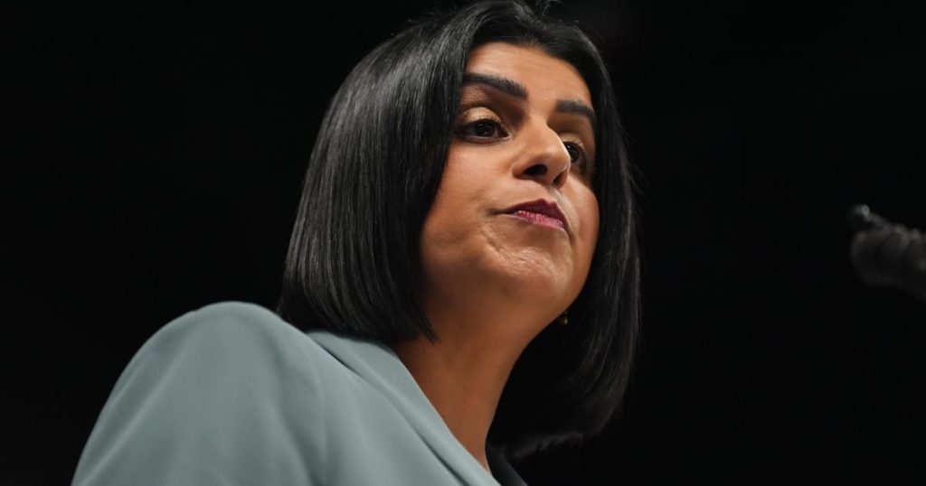 Le Royaume-Uni va imposer des interdictions de visa pour les migrants à la manière de Trump