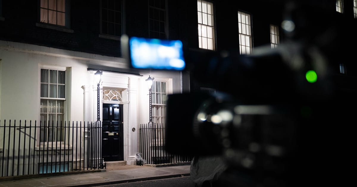 Le budget britannique fuit au début d'une erreur "sans précédent"