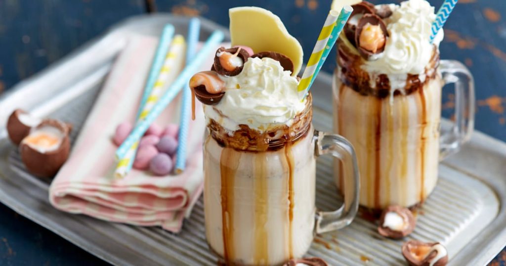 Les milkshakes et les lattes frappés par la taxe britannique sur le sucre, confirme le secrétaire à la Santé