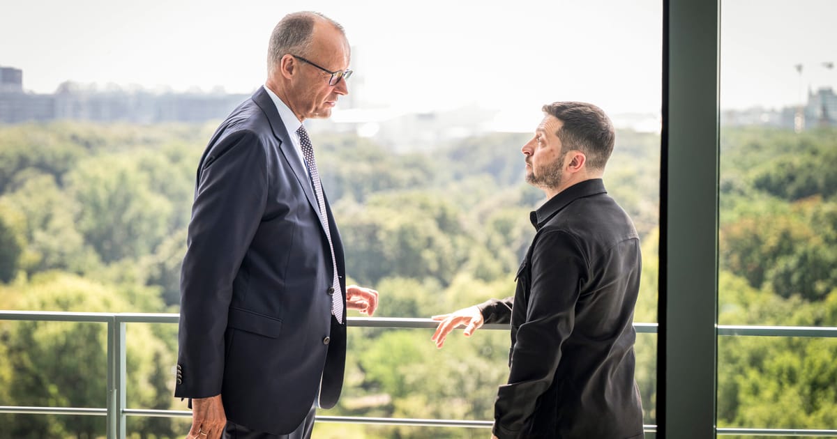 Merz dit à Zelensky que les Ukrainiens devraient rester chez eux et se battre