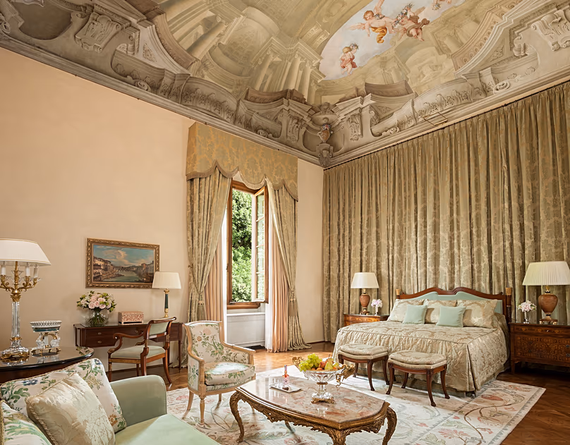 Le Four Seasons Firenze est arrivé au neuvième rang, une propriété de 116 chambres située dans un palais Médicis restauré du XVe siècle.