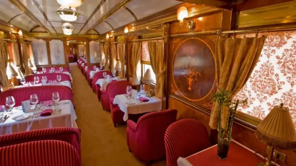 Découvrez le meilleur de l'Europe en 2026 avec ces nouveaux voyages en train de luxe vintage