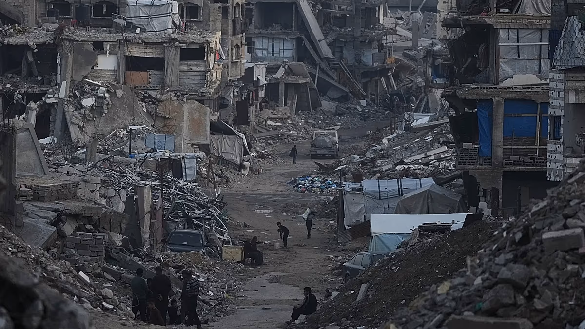 Le diplomate bulgare Nickolay Mladenov dirigera le conseil de paix à Gaza, selon Netanyahu