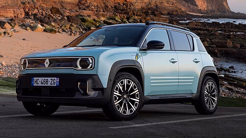 Le retour de Renault vers son passé se poursuit à un rythme soutenu, mais le modèle Renault 4 a peut-être souffert du succès de la marque française au cours des deux dernières années.