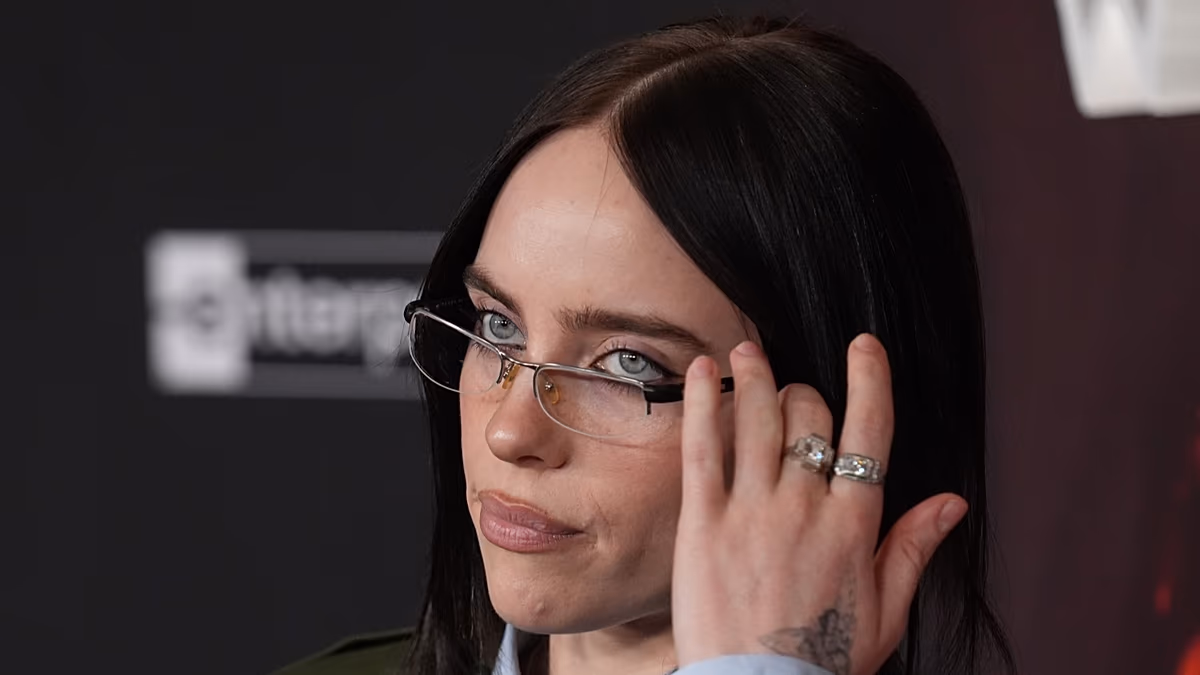 Billie Eilish appelle davantage de célébrités à dénoncer ICE