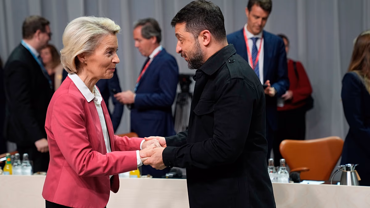 Bruxelles dévoile une proposition de prêt de 90 milliards d'euros pour l'Ukraine, exhortant les législateurs européens à l'approuver rapidement