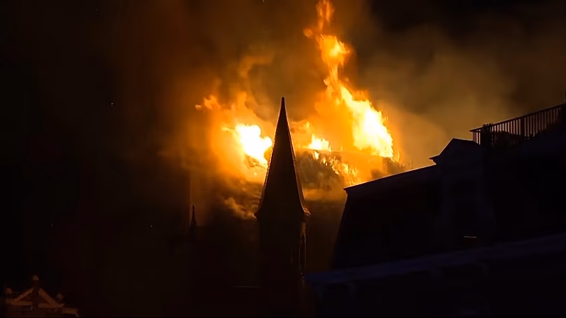 Un incendie au Vondelkerk à Amsterdam, le 1er janvier 2026