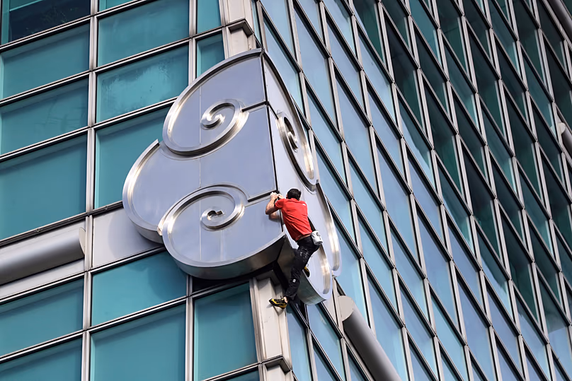 Alex Honnold escaladant le gratte-ciel Taipei 101, le 25 janvier 2026.