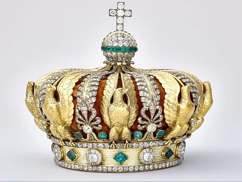 En l'état : la couronne de l'impératrice Eugénie avant le raid