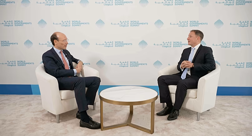 Anko van der Werff, PDG de Scandinavie Airlines, s'adresse à Euronews en marge du WGS 2026.