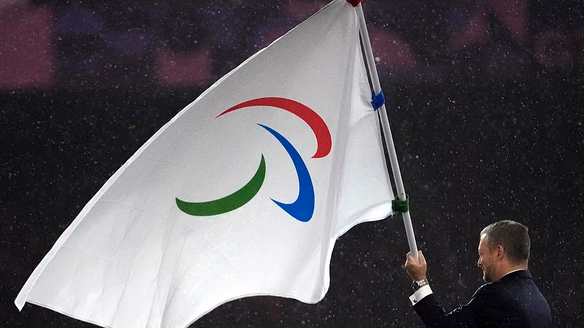 La Commission européenne boycotte la cérémonie d'ouverture des Jeux paralympiques à cause des drapeaux russes et biélorusses