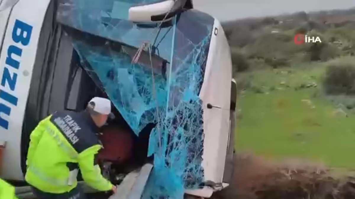 Un accident de bus interurbain en Turquie fait neuf morts et sept blessés