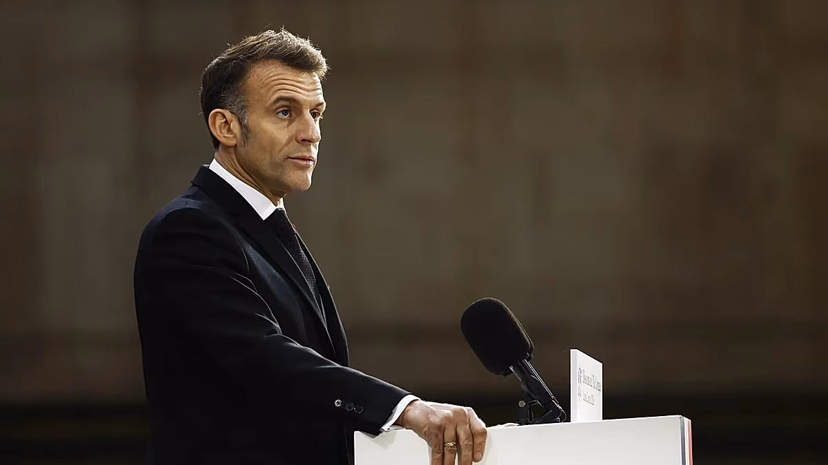 Macron ordonne les premières évacuations de citoyens alors que la France renforce ses défenses au Moyen-Orient