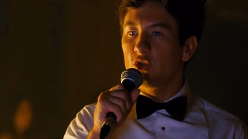 Barry Keoghan chante