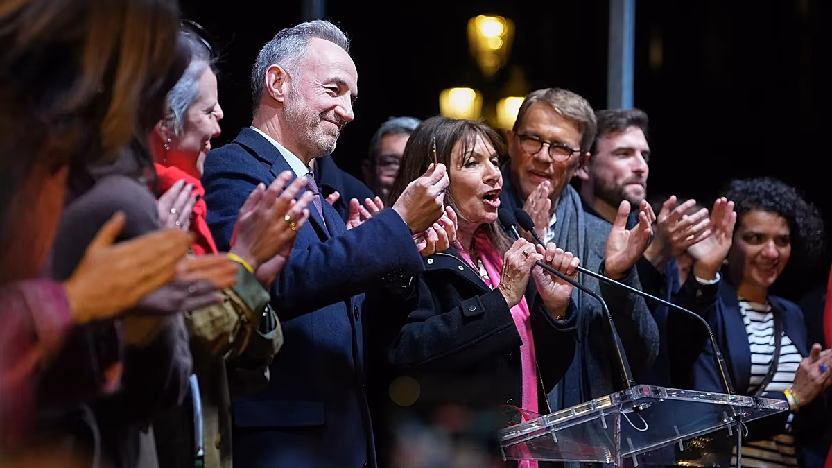 Élections locales en France : Paris reste à gauche alors que l'extrême droite réalise des gains mitigés