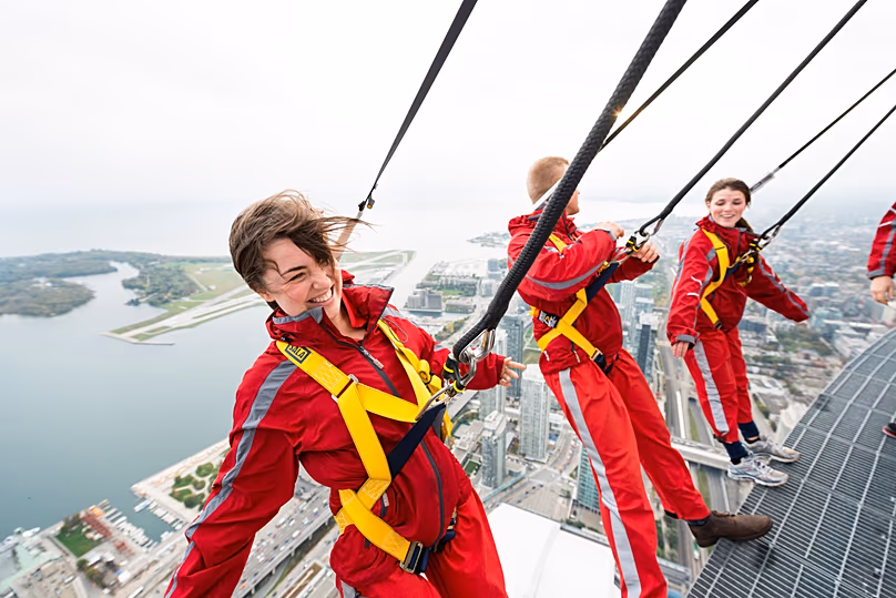 L'EdgeWalk de la Tour CN est la plus haute promenade extérieure sur un bâtiment au monde