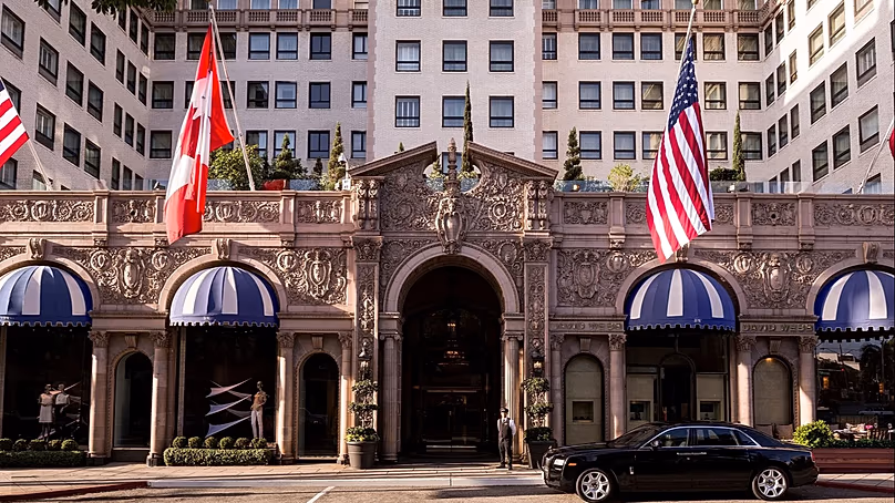 Vous pouvez même réserver pour une « expérience Pretty Woman » au Beverly Wilshire, un hôtel Four Seasons.