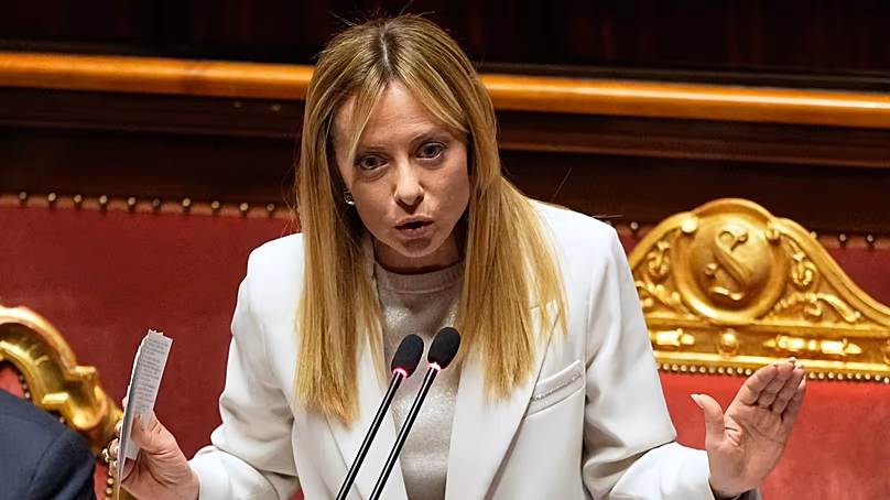 La Première ministre italienne Giorgia Meloni s'adresse au Sénat au sujet du conflit en Iran et dans la région du Golfe, à Rome, le 11 mars 2026. (AP Photo/Alessandra Tarantino)