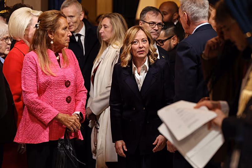 La Première ministre italienne Giorgia Meloni arrive avant la 60e investiture présidentielle dans la rotonde du Capitole des États-Unis à Washington, le 20 janvier 2025.