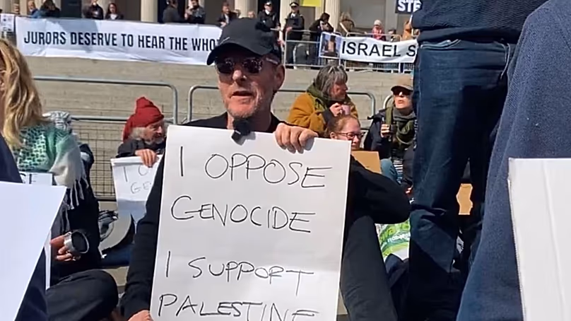 Robert Del Naja avant son arrestation à Londres le week-end dernier