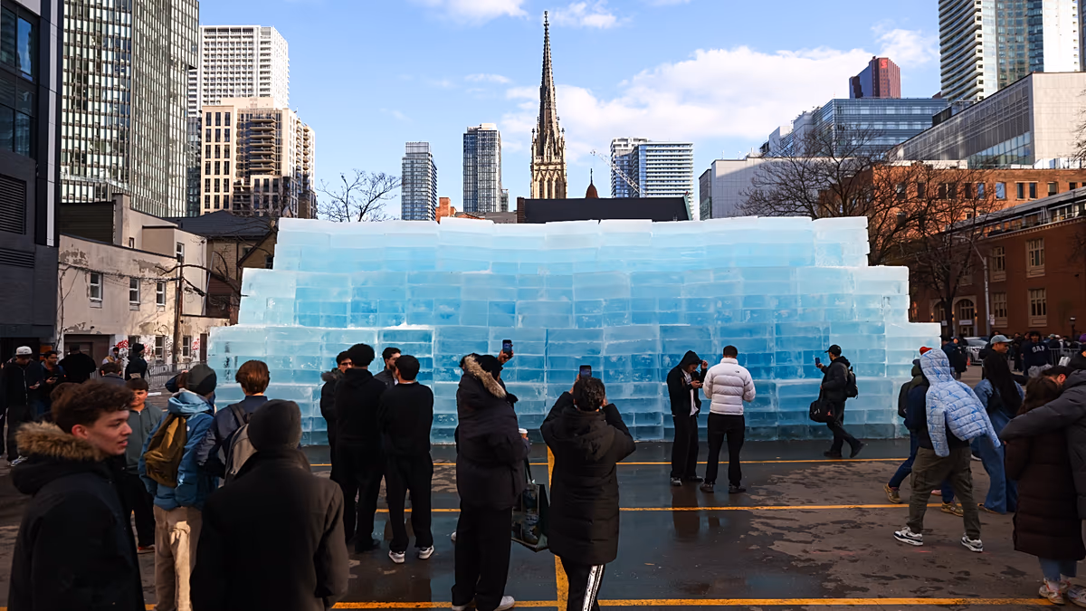 Le coup de l'album ICEMAN de Drake expliqué : lance-flammes, frénésie des fans et date de sortie cachée