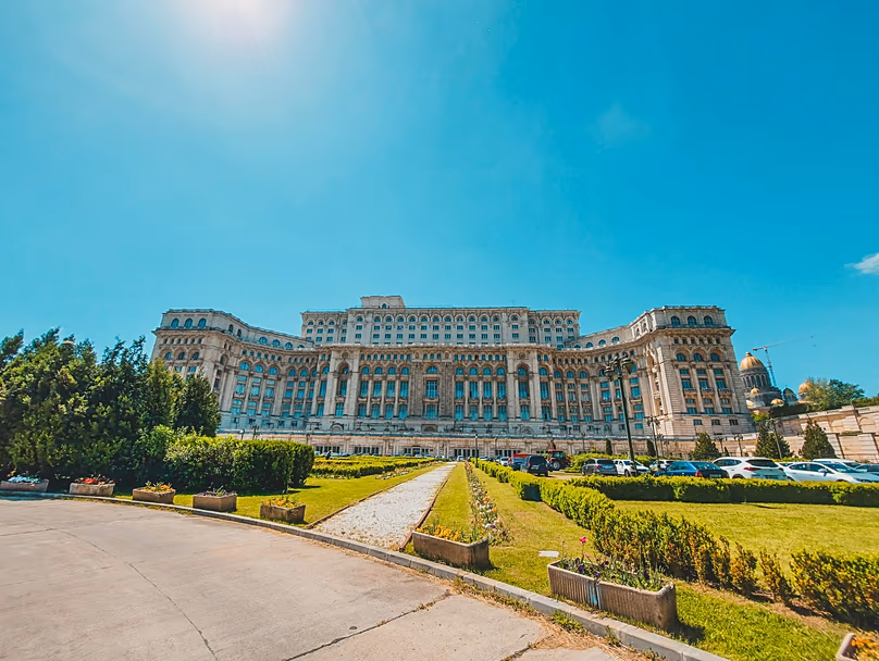 Bucarest abrite le plus grand parlement du monde