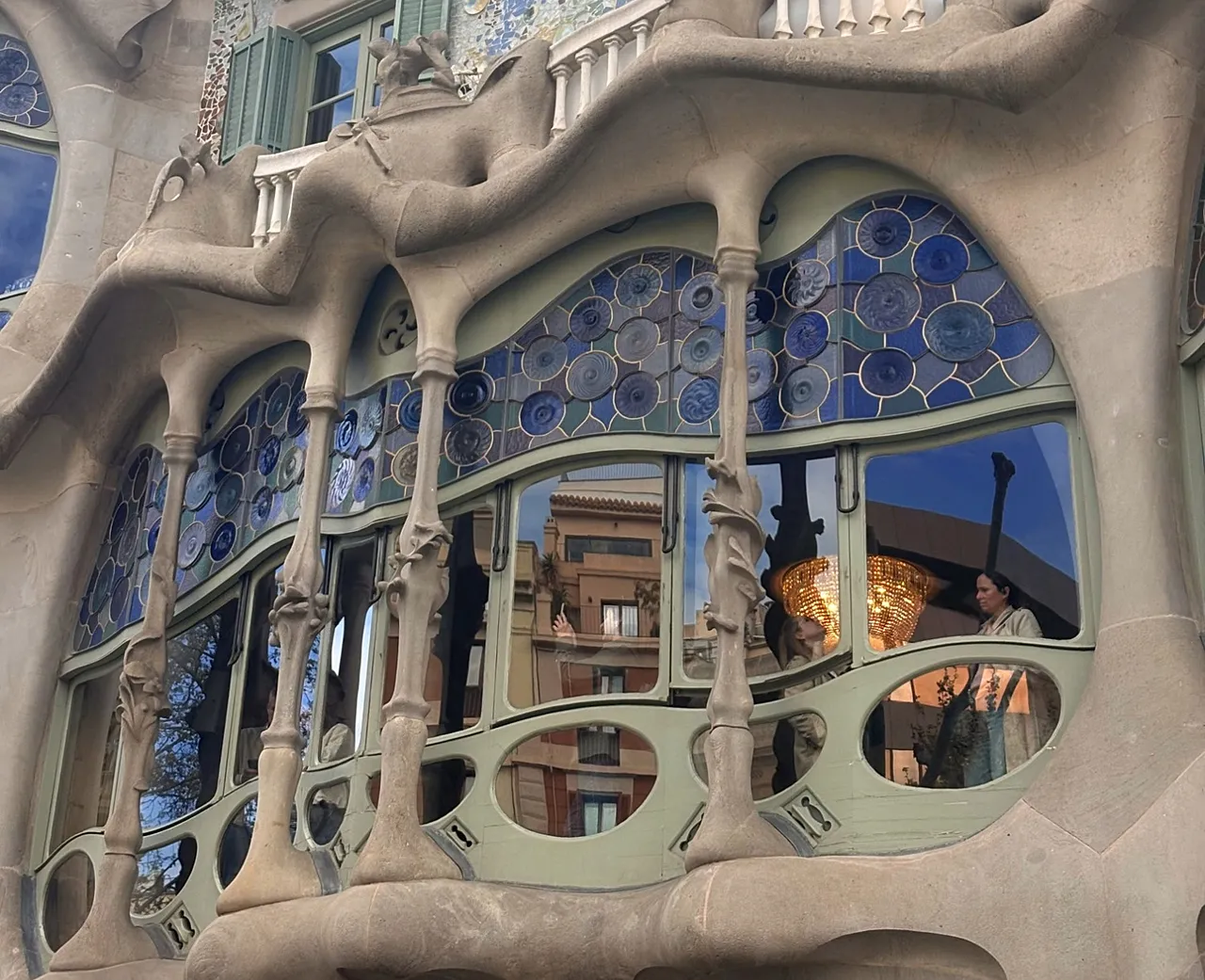 Fenêtres de la Casa Batllo, Barcelone, Catalogne, Espagne, 2026.