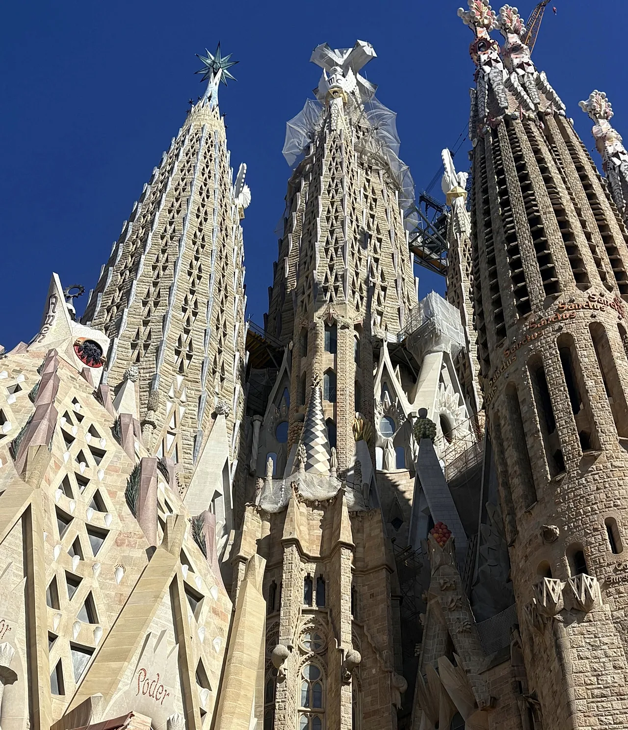 DOSSIER – Tours de la Sagrada Familia, Barcelone, Catalogne, Espagne, 2026.