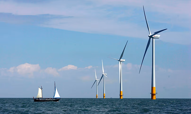 Un parc éolien au large de Whitstable, sur la côte nord du Kent en Angleterre.