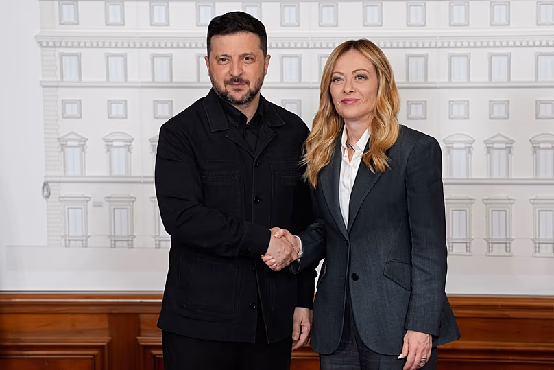 La Première ministre italienne Giorgia Meloni rencontre le président ukrainien Volodymyr Zelenskyyy à Rome, le 15 avril 2026.