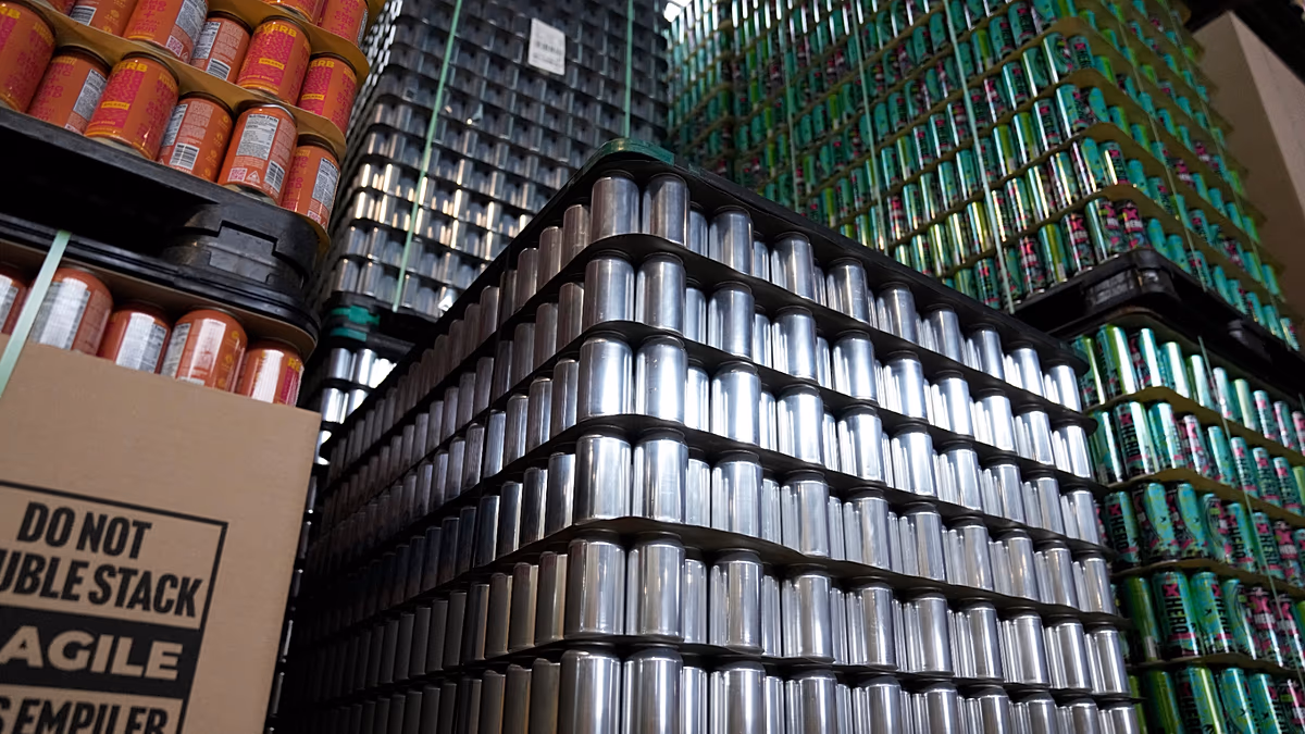 L’indice des métaux de Londres atteint un niveau record dans un contexte de crainte de compression de l’offre d’aluminium