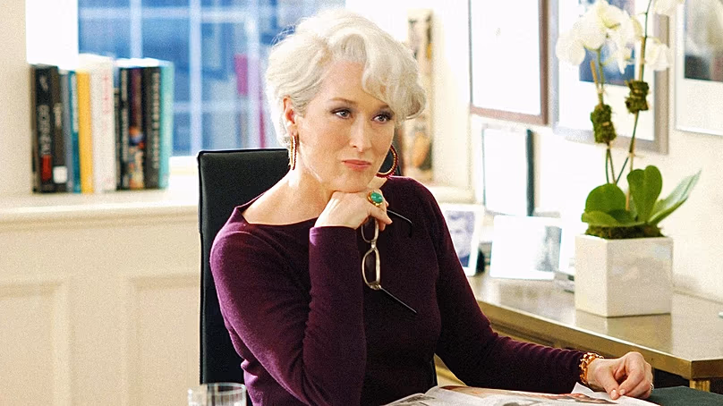 Meryl Streep dans le rôle de Miranda Priestly, rédactrice en chef de Runway Magazine, dans The Devil Wears Prada
