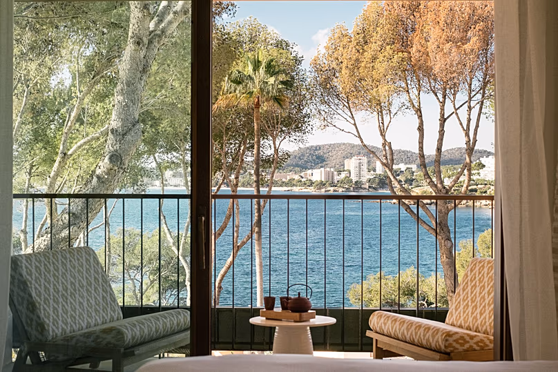 Le Mandarin Oriental Punta Negra, Majorque offre une vue magnifique depuis son perchoir sur une péninsule de Calvià
