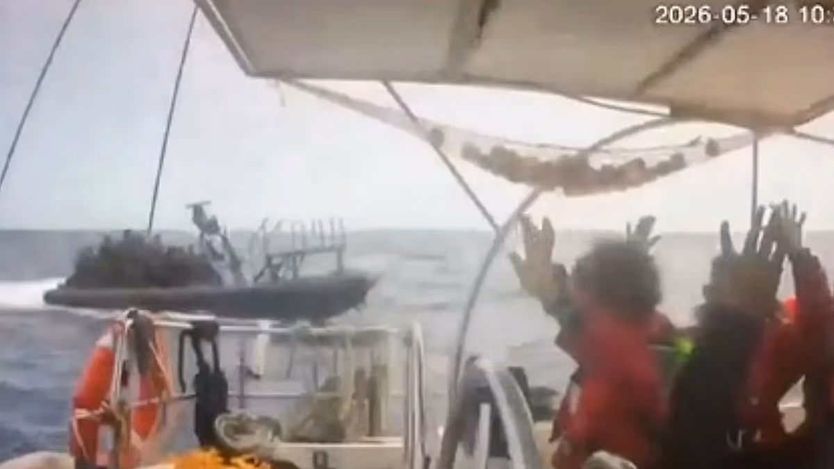 La flottille humanitaire à destination de Gaza se dit « attaquée » alors qu'Israël intercepte sa flotte au large de Chypre