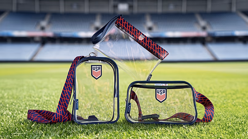 American Airlines propose des kits spéciaux de football américain pour la Coupe du Monde de la FIFA