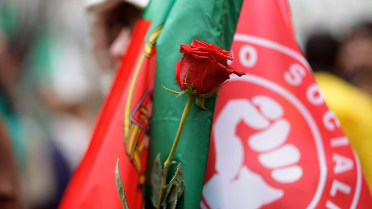 Cinq arrestations alors que la police portugaise enquête sur des allégations de corruption au sein du Parti socialiste