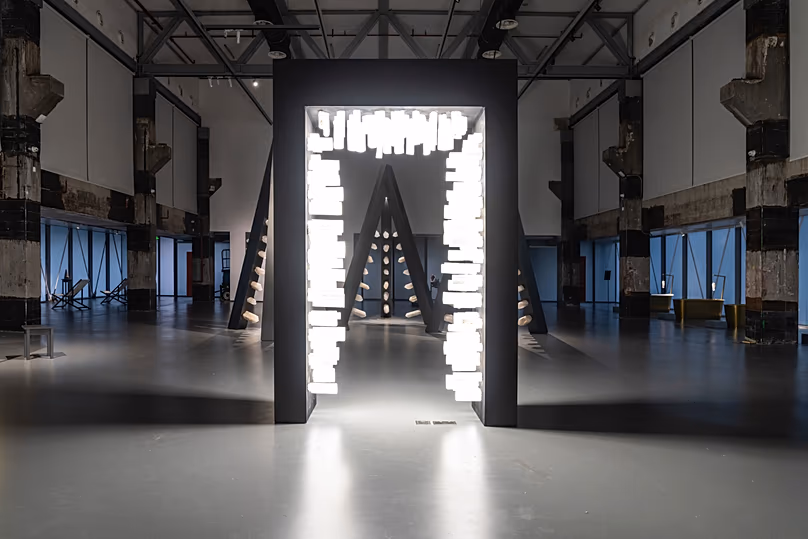 Exposition de Marina Abramović « Transformer l'énergie ».