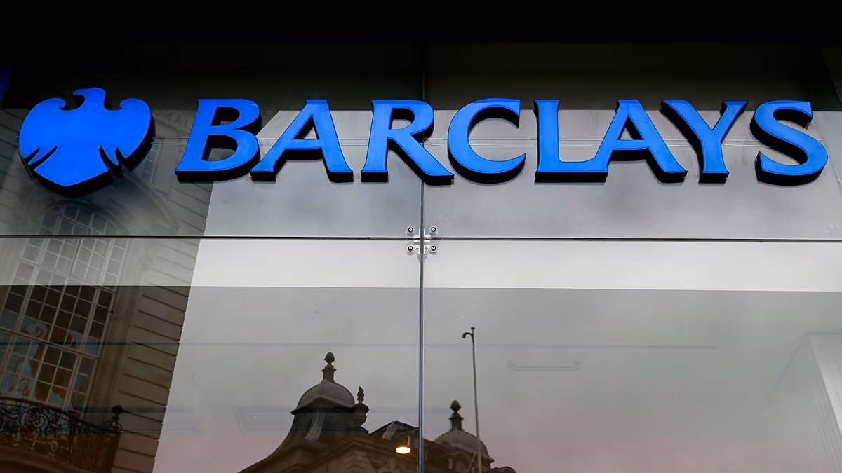 Comment la guerre en Iran a stimulé les profits de BP et Barclays