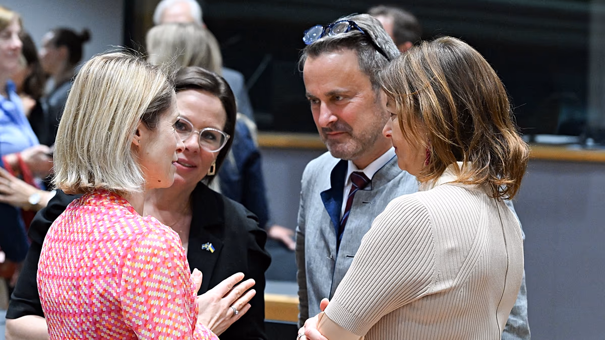"Difficile de parler avec quelqu'un qui veut vous tuer" : la menace russe bouleverse le débat européen sur les négociations directes