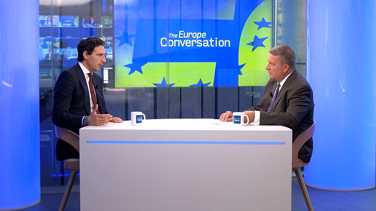 L’Europe doit être plus radicale face à la crise énergétique. Mais comment ? Le commissaire européen au climat explique