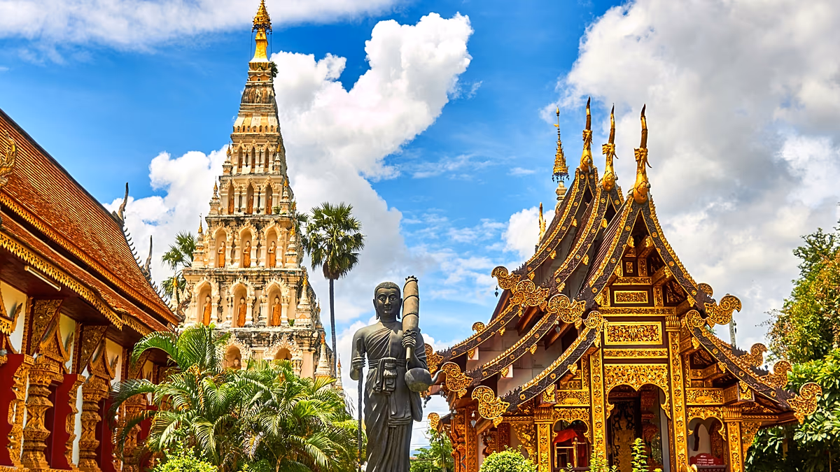 La Thaïlande envisage de réduire les séjours sans visa pour les touristes dans le cadre de la répression de la criminalité étrangère