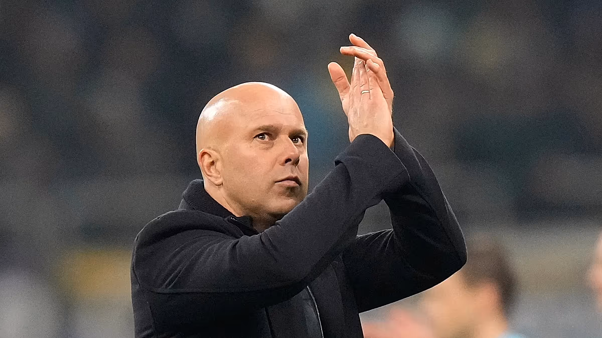 L'entraîneur-chef de Liverpool, Arne Slot, quitte le club avec effet immédiat