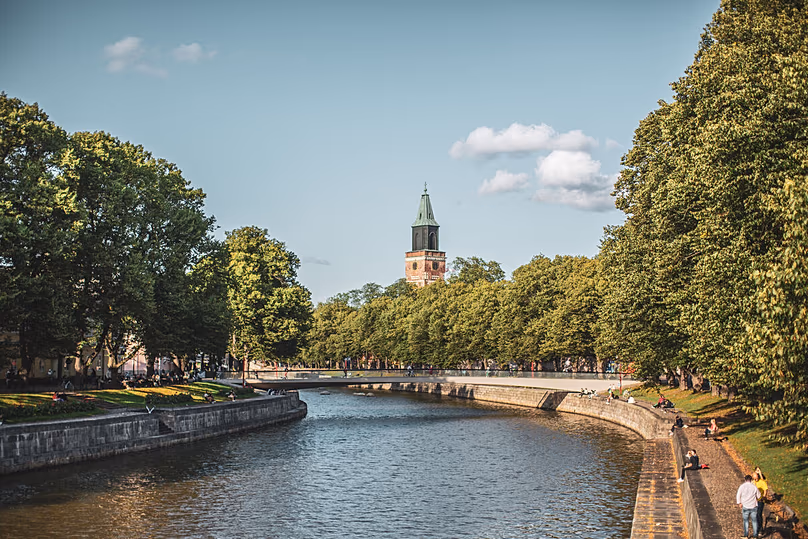 La rivière Aura traverse Turku