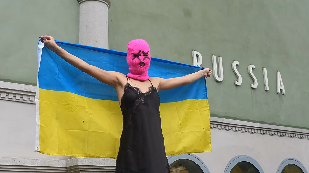 Les pays de l'UE soutiennent la suspension du financement de la Biennale de Venise en raison de la participation russe