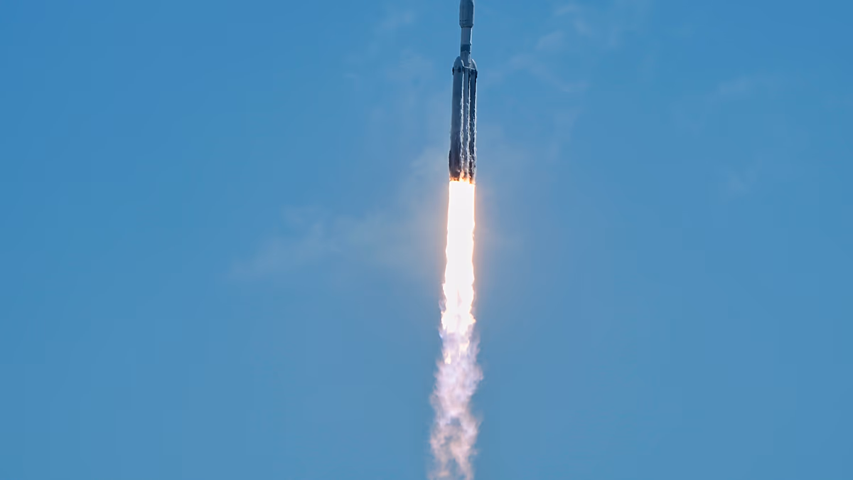 L'introduction en bourse de SpaceX est prête à être lancée alors que le compte à rebours commence pour ce qui pourrait être la plus grande cotation jamais réalisée