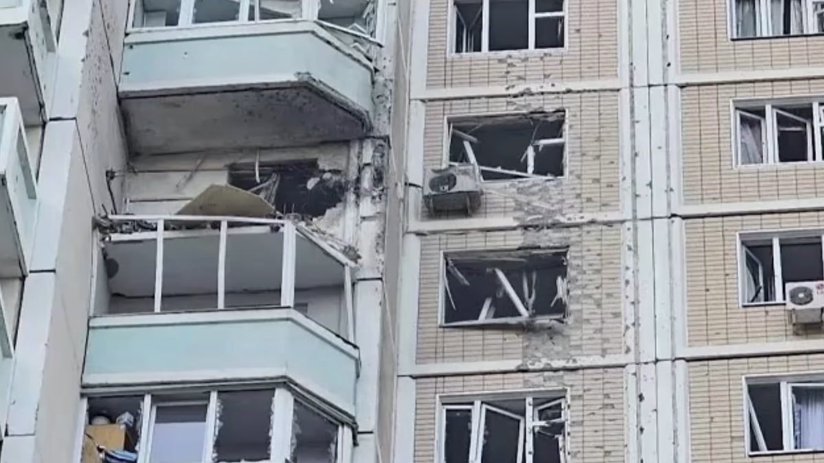 L'une des plus grandes attaques de drones en Ukraine fait trois morts dans la région de Moscou, selon la Russie