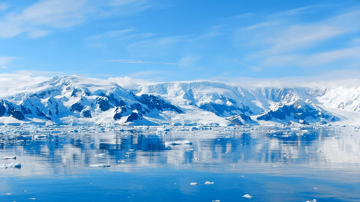 « Triple coup dur du chaos climatique » : pourquoi l'effondrement de la glace de mer en Antarctique n'est plus un mystère