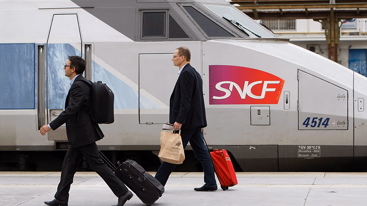 « Un billet, un voyage » : l'UE peut-elle simplifier les voyages en train ? Répondez à notre sondage